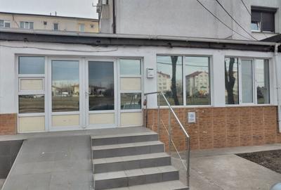 Spațiu comercial, de 112 mp, în Mangalia - 1