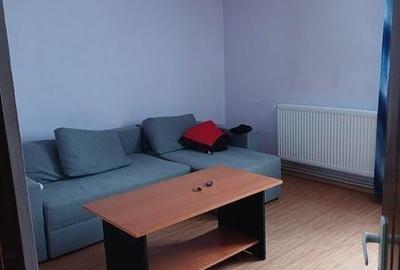 Apartament cu 3 camere în Grădinile - 1