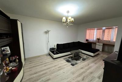 Apartament 4 camere, etaj 3 cu acoperis, nemobilat - 4