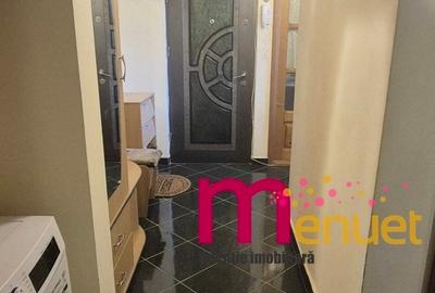 Apartament 2 camere,zona E - 4