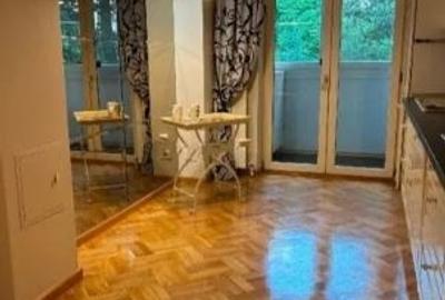 Mosilor, Obor metrou,STEFAN CEL MARE  bl.reabilitat,2/8,mobilat,utilat,AC. - 3