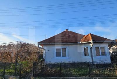 Casă cu 2 camere cu Teren 698 Mp în Central - 2