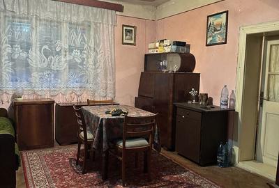 Casă cu 3 camere în Ghioroc - 1