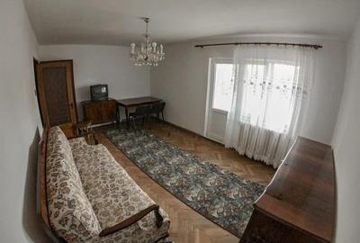 Apartament cu 3 camere decomandat, mobilat în Gheorgheni