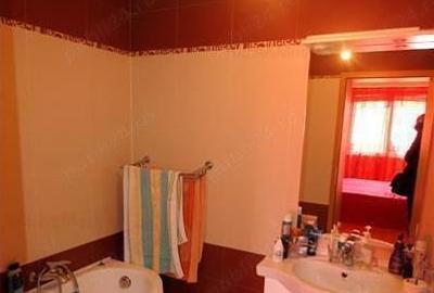 Vila, Timisoara, zona Bucovina, P+E+M, 6 dormitoare + anexa cu ap cu 2 cam, 470mp teren - 4