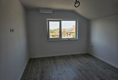 Casă cu 3 camere în Giarmata - 7