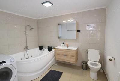 Pensiune la Cheia, moderna, functionala in totalitate, vedere mirifica (chirie) - 1