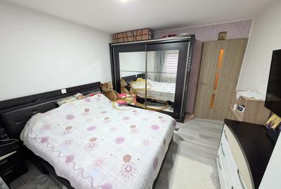 Apartament cu 3 camere decomandat în 9 Mai - 26