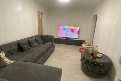 Apartament cu 2 camere semidecomandat în Narcisa
