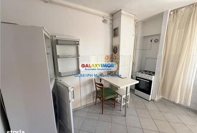 Apartament cu 2 camere decomandat în Republicii