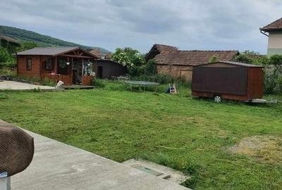 Casă cu 2 camere cu Teren 228 Mp în Central - 11