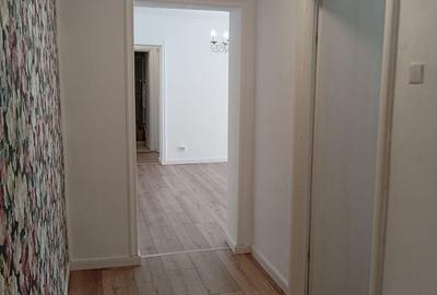 Apartament cu 3 camere semidecomandat în Central - 12