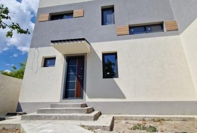 VILA  P+1 LA VANZARE - CARTIER REZIDENTIAL OVIDIU - VEDERE FRONTALA LAC - - 48