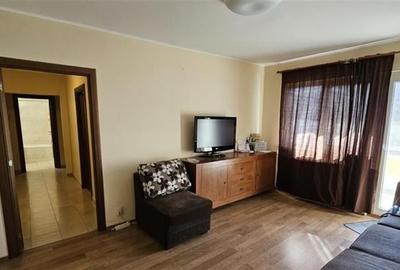 Vanzare Apartament 4 Camere Semidecomandat  Moldovita - 2
