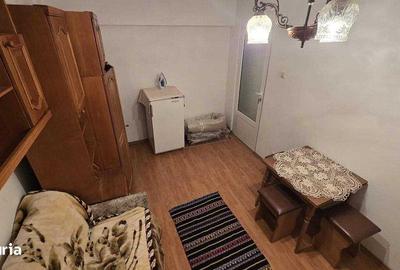 Apartament cu 3 camere decomandat în Central - 2