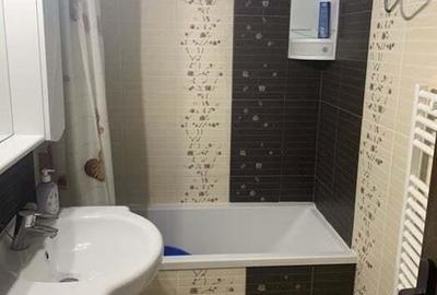 Statia de metrou Unirii, un apartament cu 3 camere de inchiriat - 2