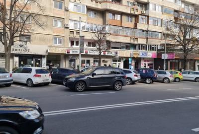 Proprietar, închiriez spatiu ultracentral Pitești, pretabil bancă, farmacie,etc