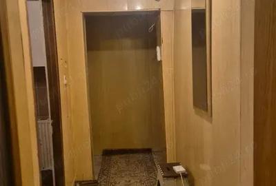 Inchiriez aprtament cu 2 camere zona Tarinei - 3