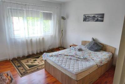 Garsonieră decomandată în Central