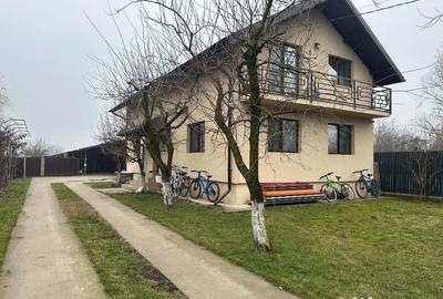 Casă cu 5 camere cu Teren 3784 Mp în Cornești - 9