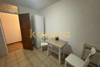 Apartament cu 3 camere decomandat în Apusului - 19