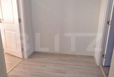 Casă cu 6 camere cu Teren 470 Mp în Bucium