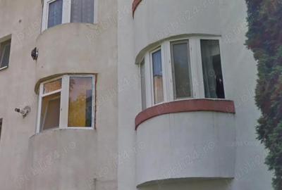 Garsonieră decomandată în Central - 5