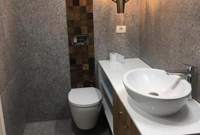 Apartament cu 3 camere în Tineretului - 17