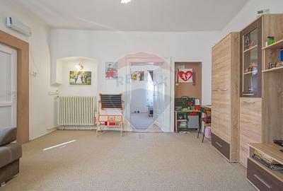 Casă cu 5 camere cu Teren 2217 Mp în Bod - 12