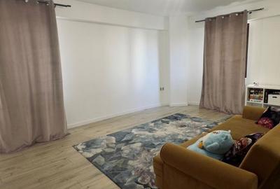 Apartament cu 2 camere decomandat în Ampoi 3