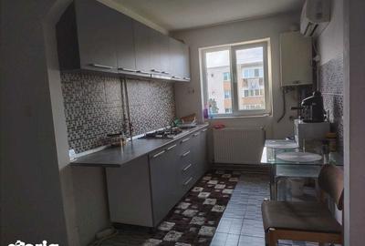 Apartament cu 2 camere decomandat în Central - 4