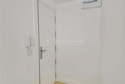 Apartament cu 4 camere decomandat în Central - 3
