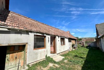 Casa recent renovata, mobilata ?i utilata Cut, jud. - 7