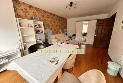 Inchiriere casa 5 camere, Ploiesti, zona Bd. Castanilor - 30