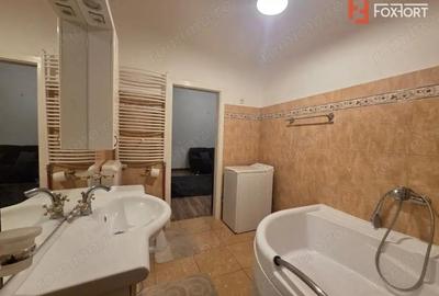 Apartament cu 2 camere semidecomandat, et 1, zona Centrala - 3