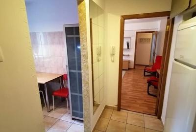 Calea Grivitei, Libraria 34 CLB - Calea Grivitei - Ion Creanga etaj 1 bl - 7