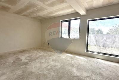 Casă individuală cu 6 camere cu Teren 459 Mp în Balotești - 6