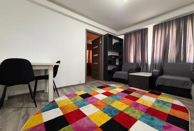 Apartament cu 2 camere semidecomandat în Micro 4 - 4
