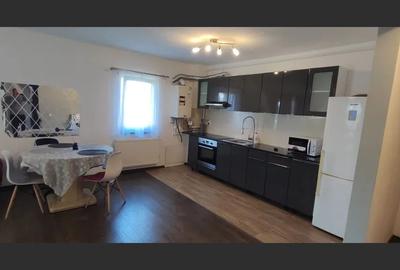 Apartament cu 2 camere semidecomandat, mobilat în Florești - 4