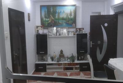 Casă cu 2 camere decomandat în Central - 1