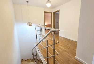 Duplex cu 4 camere cu Canalizare în 1 Decembrie - 13