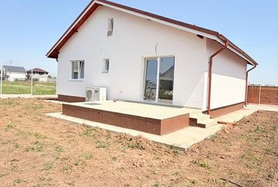 Casă cu 3 camere cu Teren 350 Mp în Berceni - 14