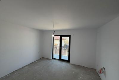 Casă cu 4 camere în Central - 1