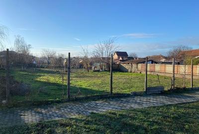 Teren Intravilan vânzare Curtici - 1