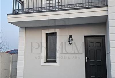 Duplex cu 5 camere cu Canalizare în Moșnița Nouă - 1