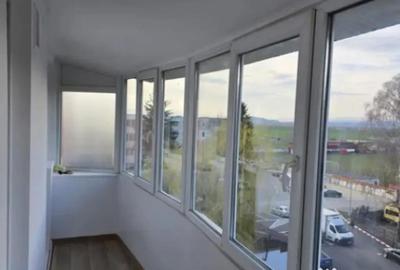 Apartament cu 2 camere decomandat în Central - 2