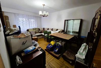 Apartament --3 camere -podgoriilor etajul 2 - 4