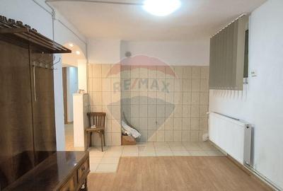 Apartament spa?ios intr-o cladire istorica, zona cent... - 12