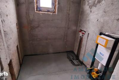 Casă cu 9 camere cu Teren 300 Mp în Central - 20