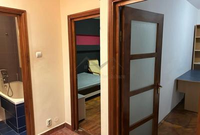 Apartament cu 3 camere decomandat în Nicolina - 8